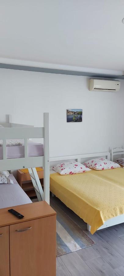 Top Location Živogošće Exterior foto